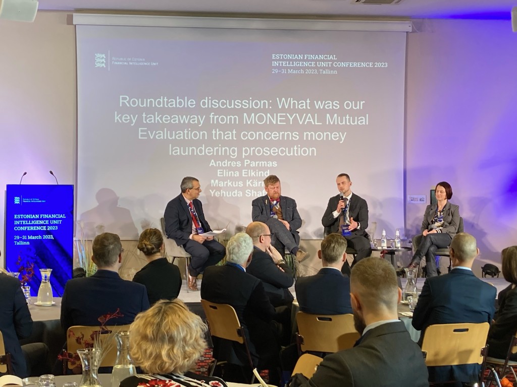 30.03 panel2.jpg